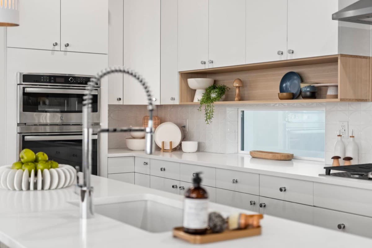 Chamonix — Kitchen
