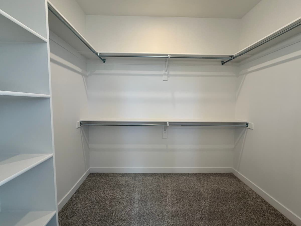 The Cottonwood — Primary Closet
