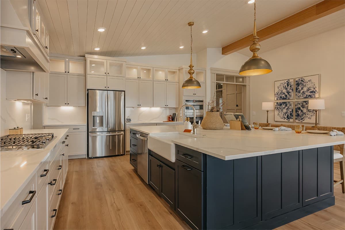 The Solitude — Kitchen Island