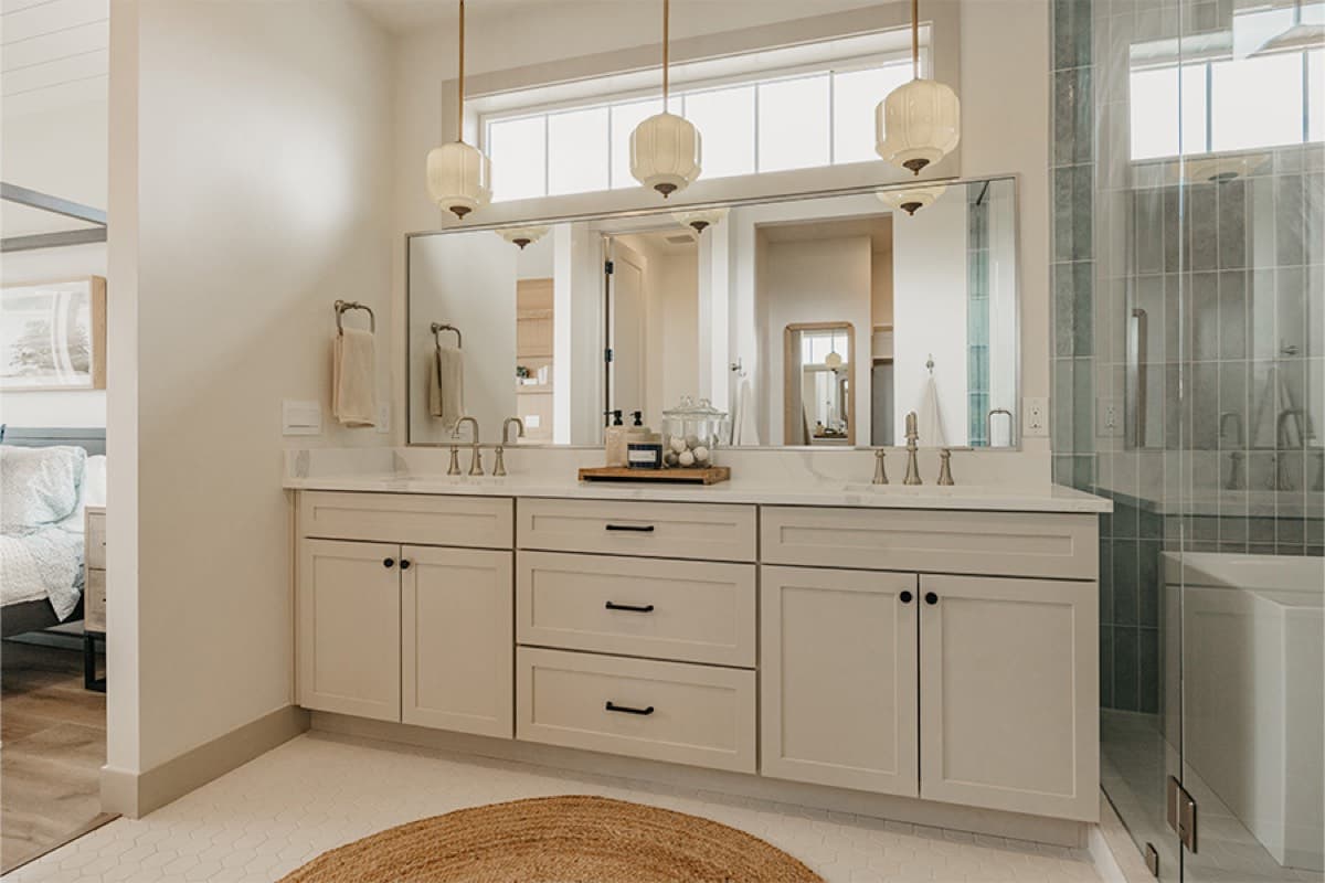 The Solitude — Primary Bathroom Vanity