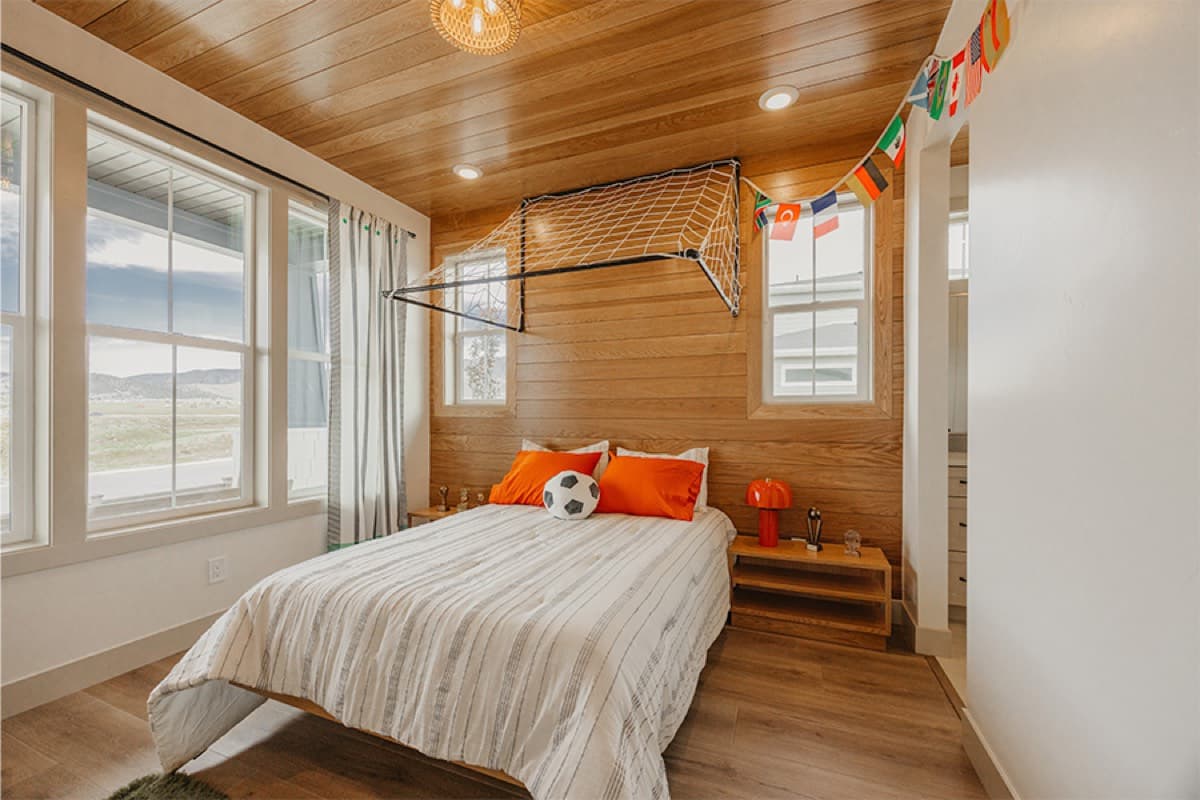 The Solitude — Kid Bedroom