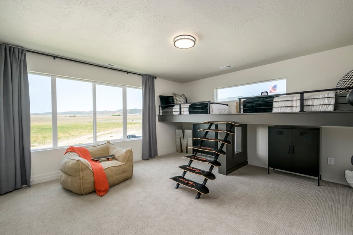 The Sun Valley — Model Home - Bedroom